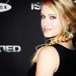 Glimmer from the hunger games, at panem. And I live at the Camp Half-Blood. M♥
