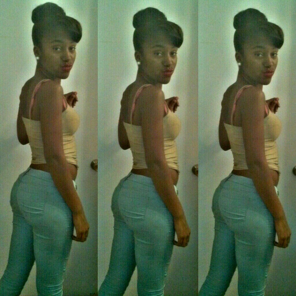 i Doneee Been Hurt Buy A Couple Of Niggas I Wake N The Morning Thank For Blessing Me With A Real Nigga #CHRIS♥ F*ck 12 Free Pookie N Dre