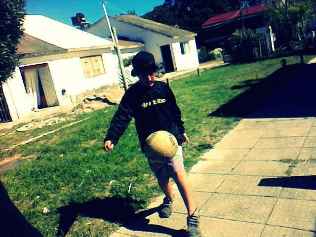 HoLaaaa Me Llamo Diego Tengo Tengo 13 Años Juego En El Sociall Y Me Gusta El HeLado