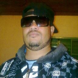 quando a vida lhe tira alguem que voce gosta pode ter certeja que ele lhe dá muito mais que lhe rancou#REALIDADE#
