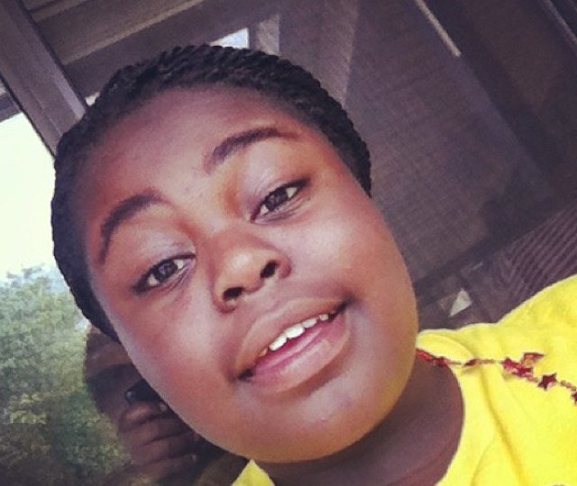 ReeMiteEatThat's profile picture. Dont Play Games AT ALL ! Be real and content with you..Then you can b yoself :)