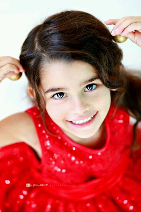 typicalwhiteper's profile picture. Christian conservative