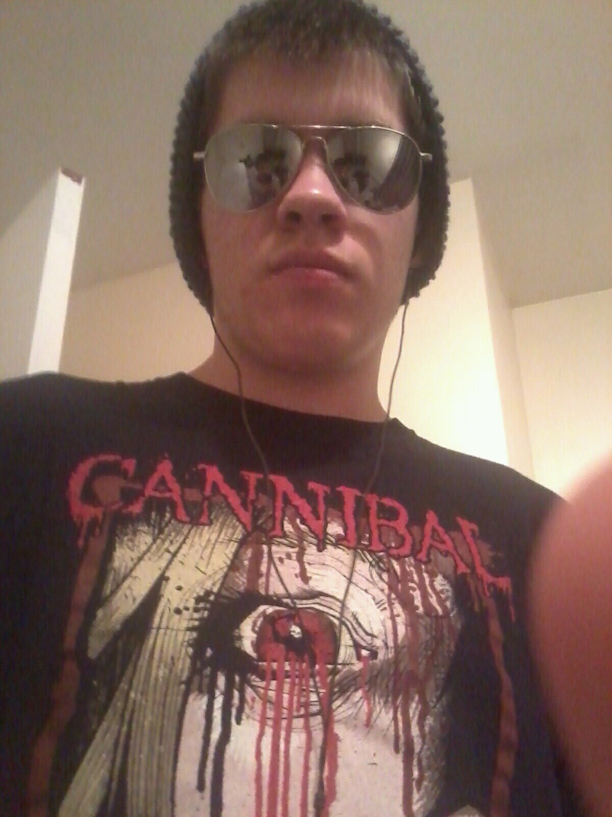 metal head. favorite band is @burytomorrow. love music in general