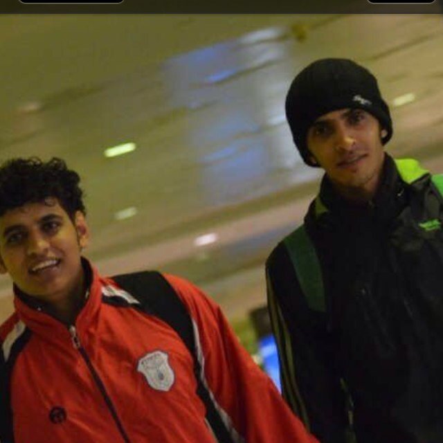 لاعب نادي عكاظ والمنتخب السعودي ل سلاح المبارزة ع فكرة هلالي متعصب                                            Taif bb. 26896a9c