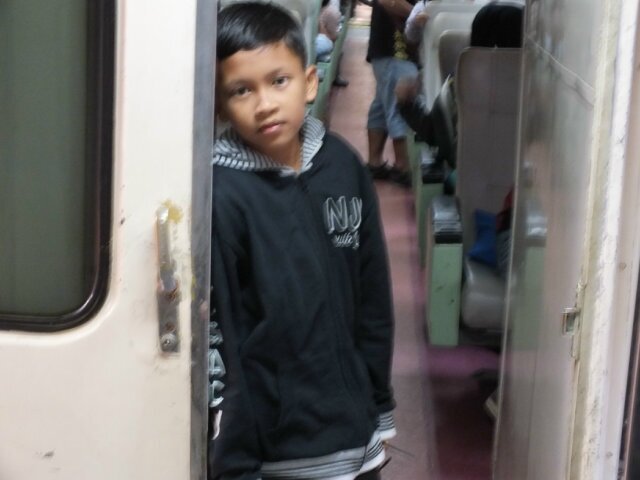 Ђαϑϱϱϱђ (¬˛¬) capek nya