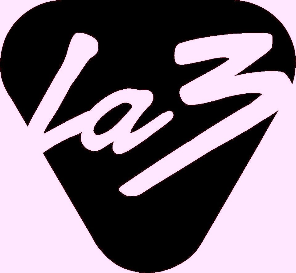 La3 Club es una discoteca con 3 salas y sus 3 estilos musicales diferentes. Teléfono para listas, reservas o información: 661600515 :D