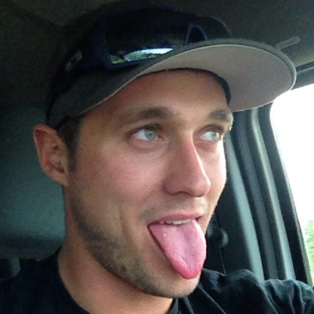 demografik's profile picture. Ig: @demografik