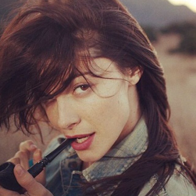Idealistic actress, part time warrior princess, smartass