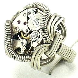 My purpose is to offer an innovative time-shifting experience to whoever wants to wear something original and eye-catching https://t.co/woV57MBkWn
