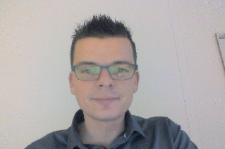 RomainSegui16's profile picture. Passionné de WEBSDESIGN --Informatique--Réseaux-- Technologies Microsoft