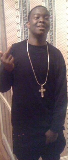 ALL I WANT IS CARS,MONEY,GUNS