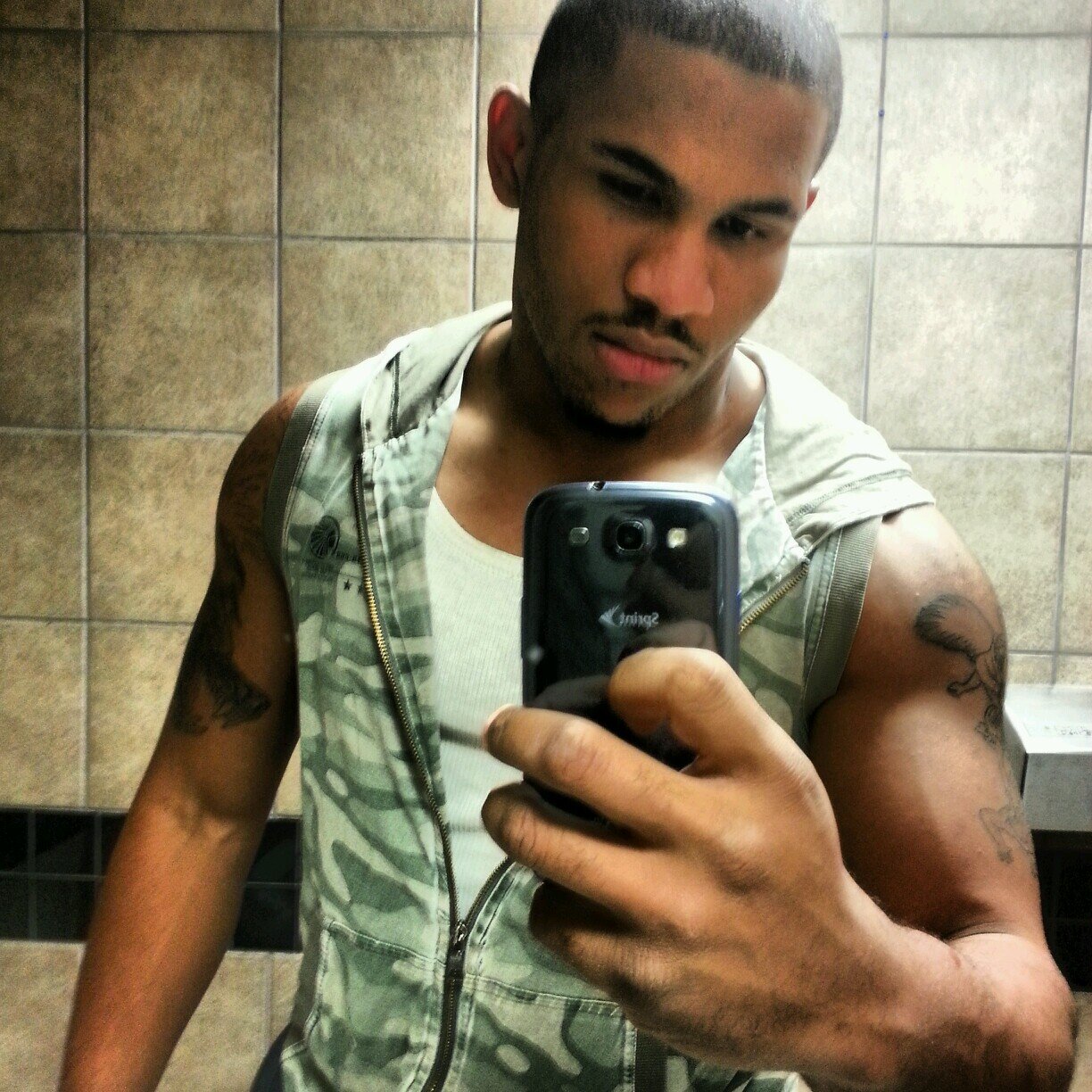 UNTIRED STATES SAILOR athlete MMA lightskin t(^.^t) kik me lettmc316