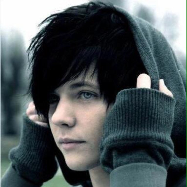 The ghost king || demigod son of Hades || power over the dead || single || bisexual || PJ RP || 18+