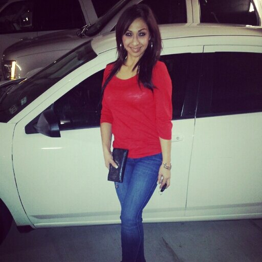 Stylist/MUA✂ 
#Blessed   #FollowMeOnIG @inkredible86 Xo!!
✌im just living my life Yo!!