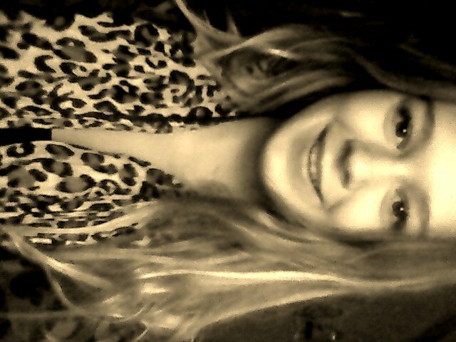 Volg ook me lieve @xokusjesterre @xokusjezina en @isaaxW
