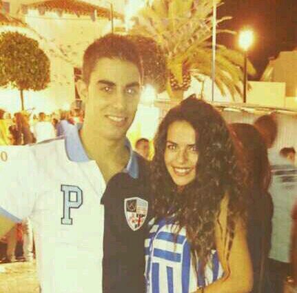 YaniiDora23's profile picture. 