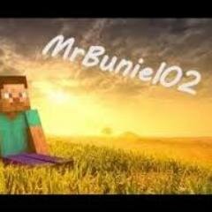 Youtuber, amante de los videojuegos y del fútbol y experto en hacer reir.