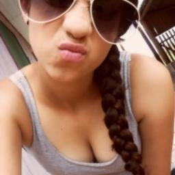 α gαrotinhα doo pαpαi , ααnh mocinha dα mamãe ! αquelα que jα não é mαis αα pequenininhα! αquela jα bem grαndinhα pαrα sαber o que desejα