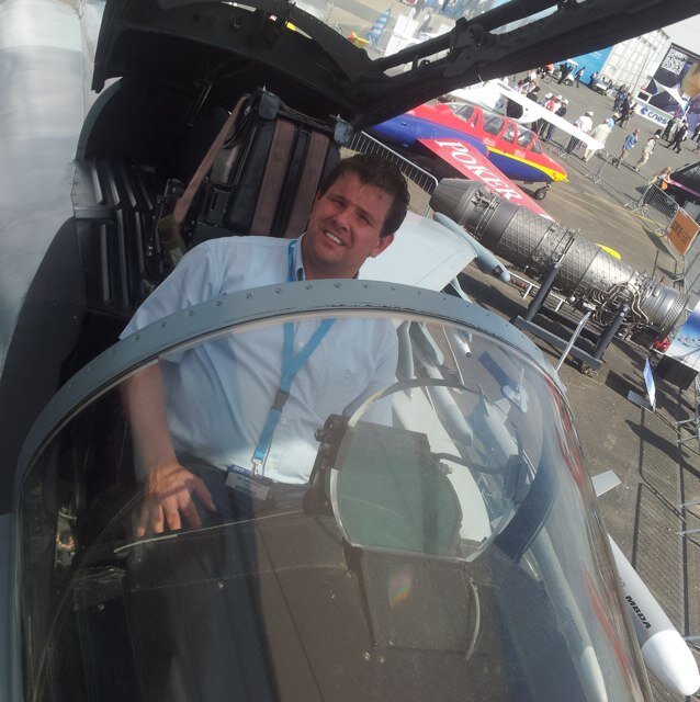 I am the owner of CNC Team Nederland BV. 
I spend my time after business with my family.
My interest are fast italian cars and formule1