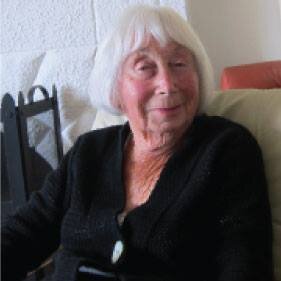 SimoneKlugman's profile picture. The funny and insightful thoughts of Simone Klugman
https://t.co/71UQ1Qejzl