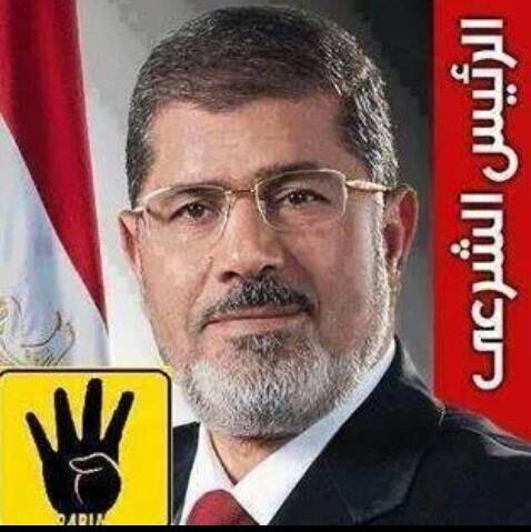 #مرسى_رئيسى.. كان عندى اكونت تانى بس العبيد قفله.. لسانى طويل فششخخ وبشتم وكدة.. الى I FOLLOW BACKعبيد البيادة: لو راجل ادخل عندى