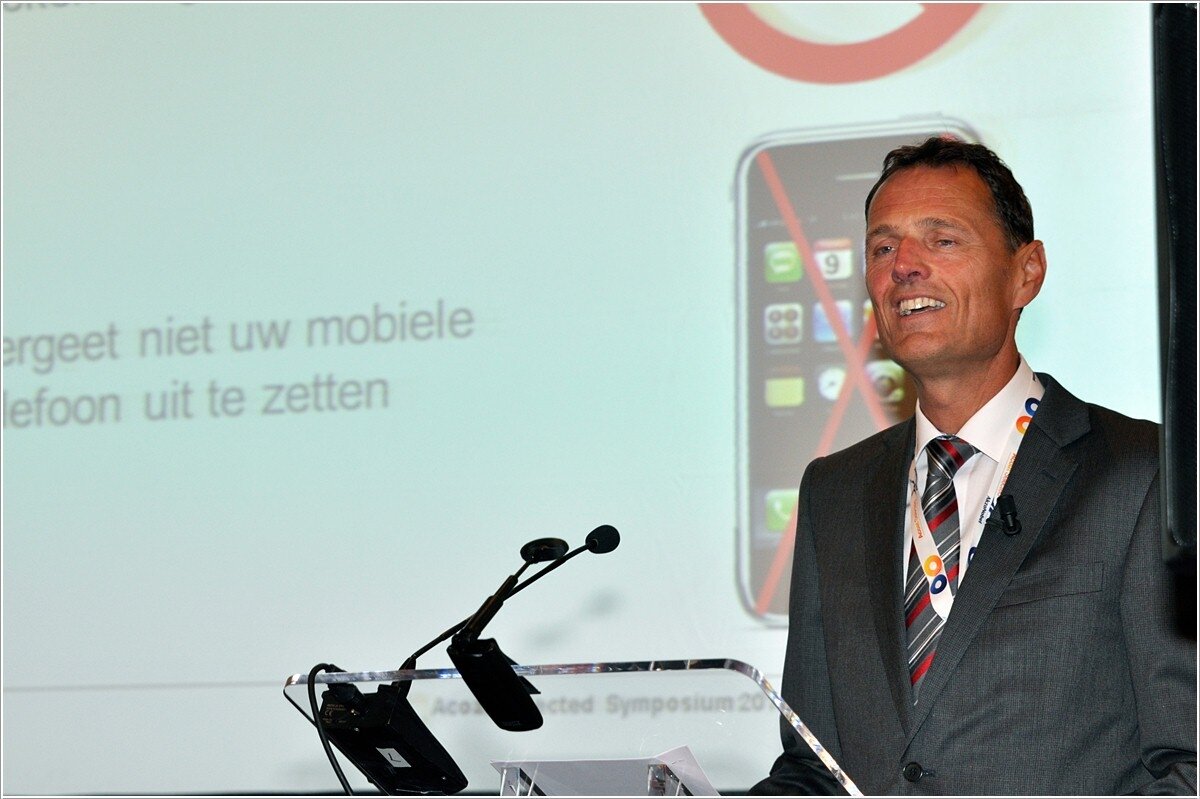 Bruggenbouwer, partner in business, enthousiasme als drijfveer...