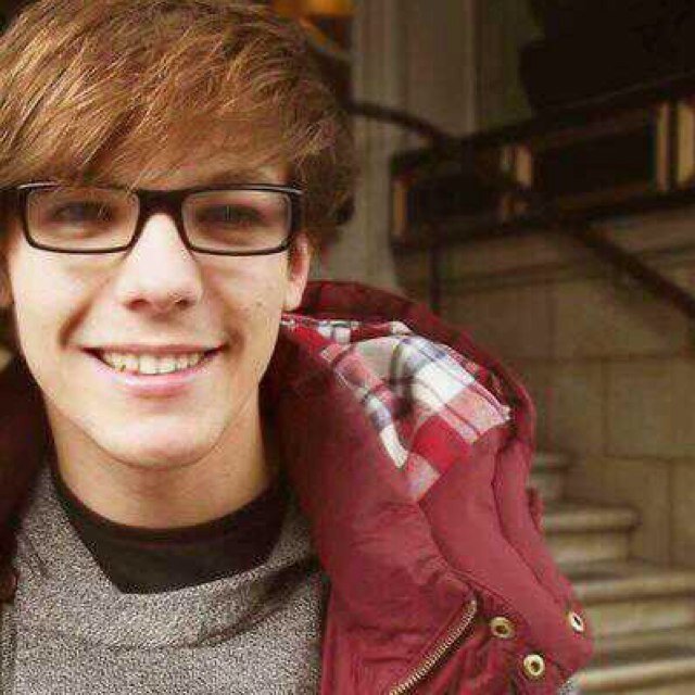 Louis||21||single||mute||bisex