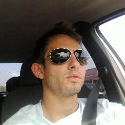 Se vc quizer acreditar em alguem, acredite em você mesmo!!