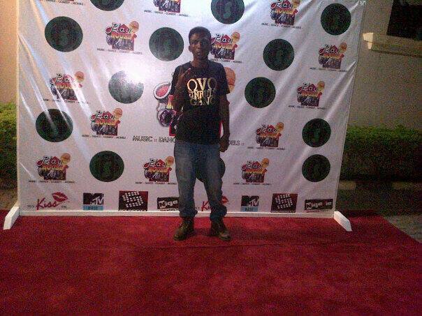 Performer/Recording Artiste/Song Writer/+23407067779865/Realboionpoint@yahoo.com/Lord help we get 2 our destination/Fear God/Real Downl http://t.co/B3doBfQHIj
