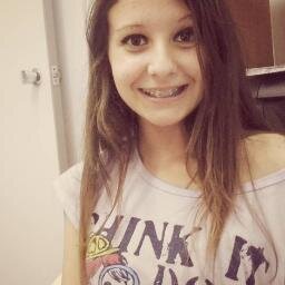 Saai daqui essa daqui tem dona, te amo sequinha minha s2 / @umaperry_ aq