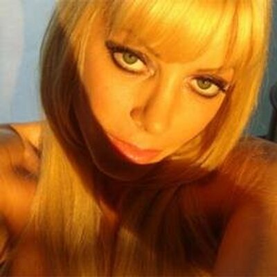 Holly Sampson Cfnm Porn - Holly Sampson Fan #1 (@HollySampsonfan) | Twitter