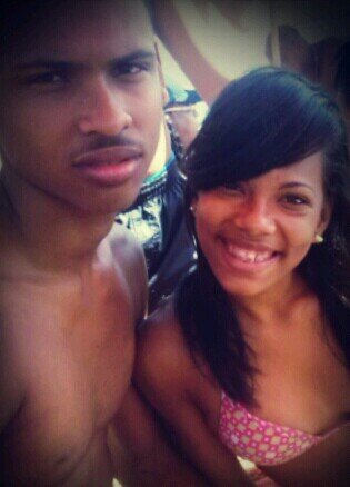 1.6 namorando, Rubro-Negra ♥ . quer saber mais ? .. segue ;)