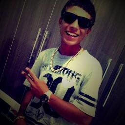 Acende, puxa, prende e passa ♪♪