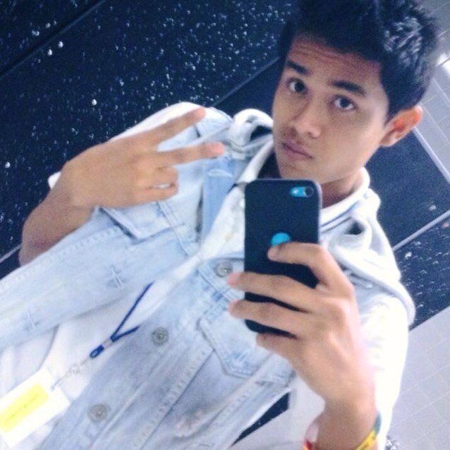 Biplopkafley's profile picture. Teachers going crazy....:)