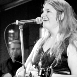 Nova Scotian worship leader/ songwriter/ musicianary. Glory to God in the highest. All for His glory.