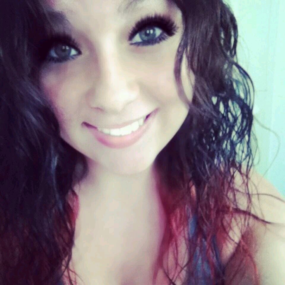 I say an do as i please. im myself fuck everyone's thoughts . i do me. no bullshit here .#follow #babes 
Instagram @bwilkerson3077 #follow#back