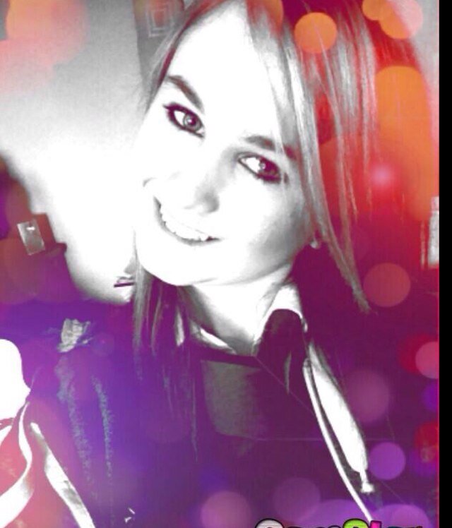 Follow my other account @shanlaarrhughes