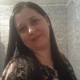 sou CASADA sou MÃE sou FÃ do casal ANDRE MARTINELLI E FERNANDA KEULLA adoro cantor DANIEL e CLAUDINHA LEITE