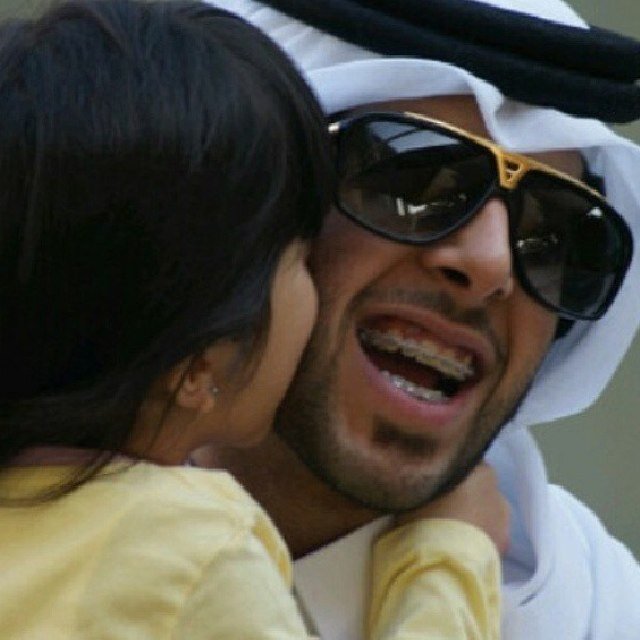 ليس گل مآآرُسلھ ( حگآيھ عن وُآقعيْ ) آنمآ ھيْ گلمآت رآقتَ ليْ وُقد يحتآجھآ غييريّ شاعر Kik:saadtamimi12
