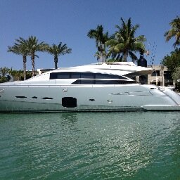 jenexplores's profile picture. If it isn't 5 star, forget about it!