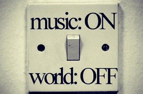 highway2hellyea's profile picture. keep the pictures, they never change..... only the people in them do. .....