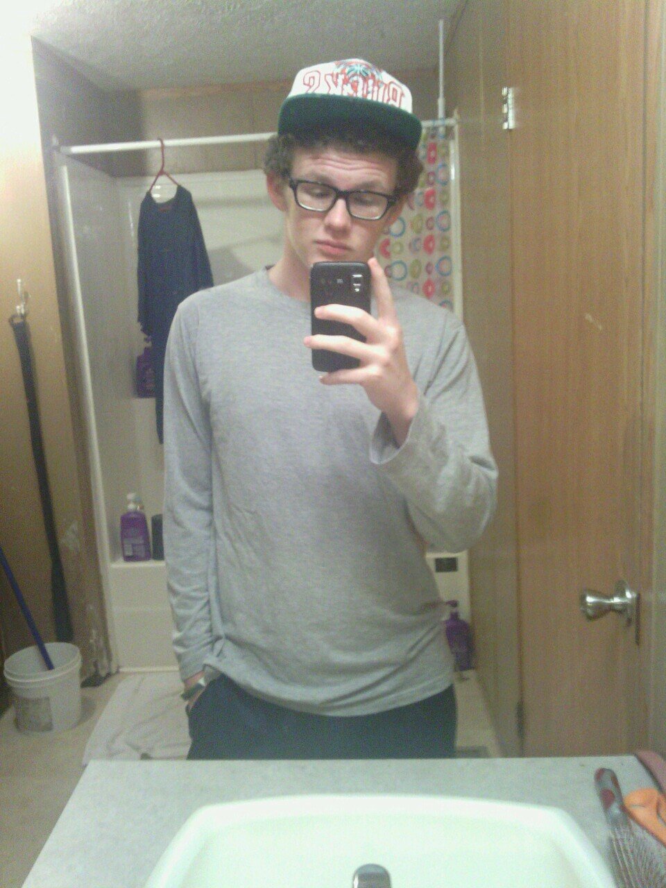 I clear out. No questions asked. Don't invite me if your a scrub. OpTic kicked me off the team. I'm too damn raw. dxg jr right here.