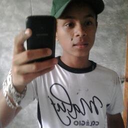 '-Vamos brindar o Diia de hj quê amanhã só pertence a Deus ' ♪