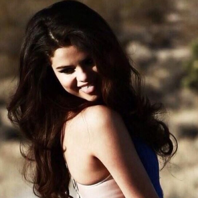 Hey Everyone Its Rosie Here I'm Only A Roleplayer! I Will Be Roleplaying Lucy, Selena, Debby, Ariana, & More!