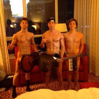 Just a teenage girl who really wants emblem 3 to come to scotland !!