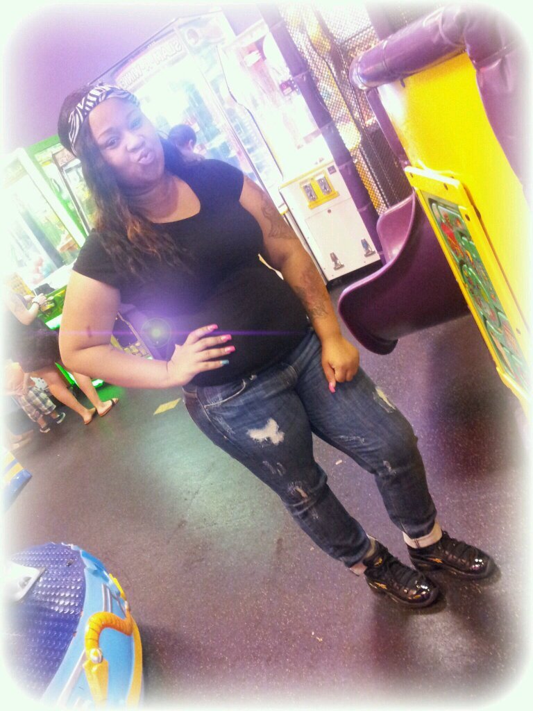 ChammyMonique's profile picture. A few dont like me but its okay i still sleep nd wake up with a big smile on my face. My Family is all I need anyways ! !