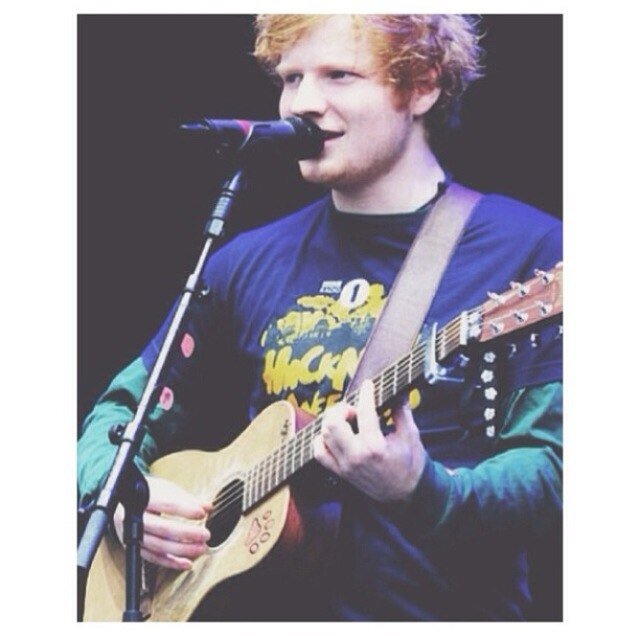 @ACIDlCZARRY