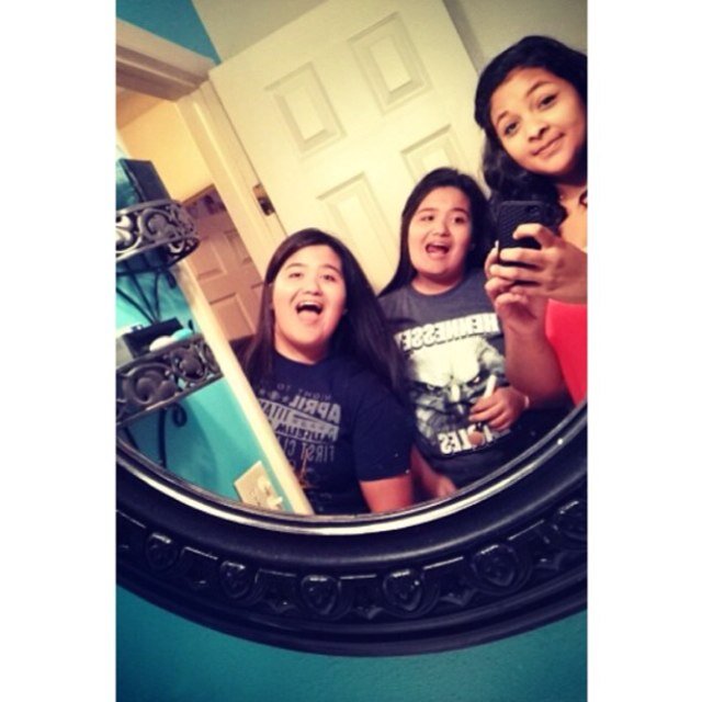 chavez_lizett's profile picture. I'm 15, I Love Justin Bieber Believe Tour 1.9.13 & 7.2.13♡ momma said there will be days like this♡