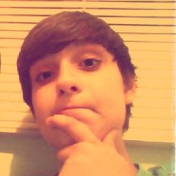 falaram q eu n sou normal _|_ mas ser normal é chato