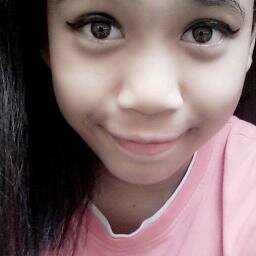 Khairunnisa Aqma Umor 14 tahun Stay kt Puchong Sekolah kt Esempi . :) Follow Me, Mention Follow You Back ^_^